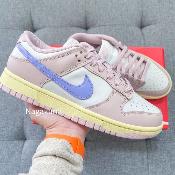 🐰 Nike dunk low white pastel pink shoes (cherry blossom) - Picture 2 of 4